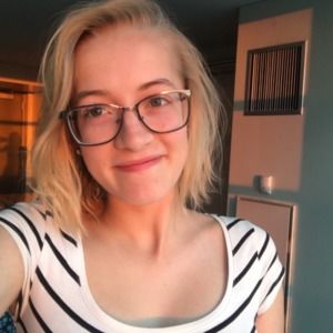 Meet your Posher, Abby